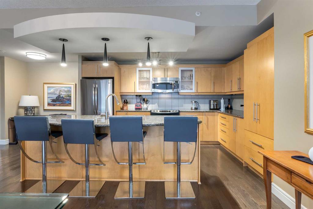 817 15 Avenue SW, #1603