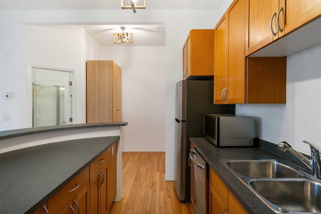 1410 2 Street SW, #213