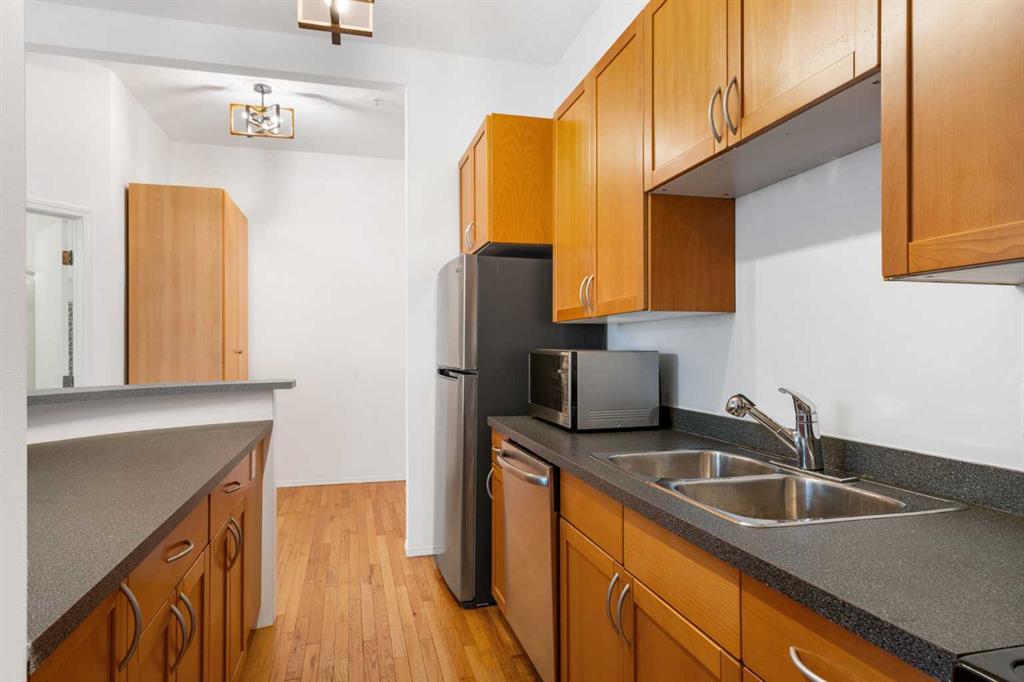1410 2 Street SW, #213