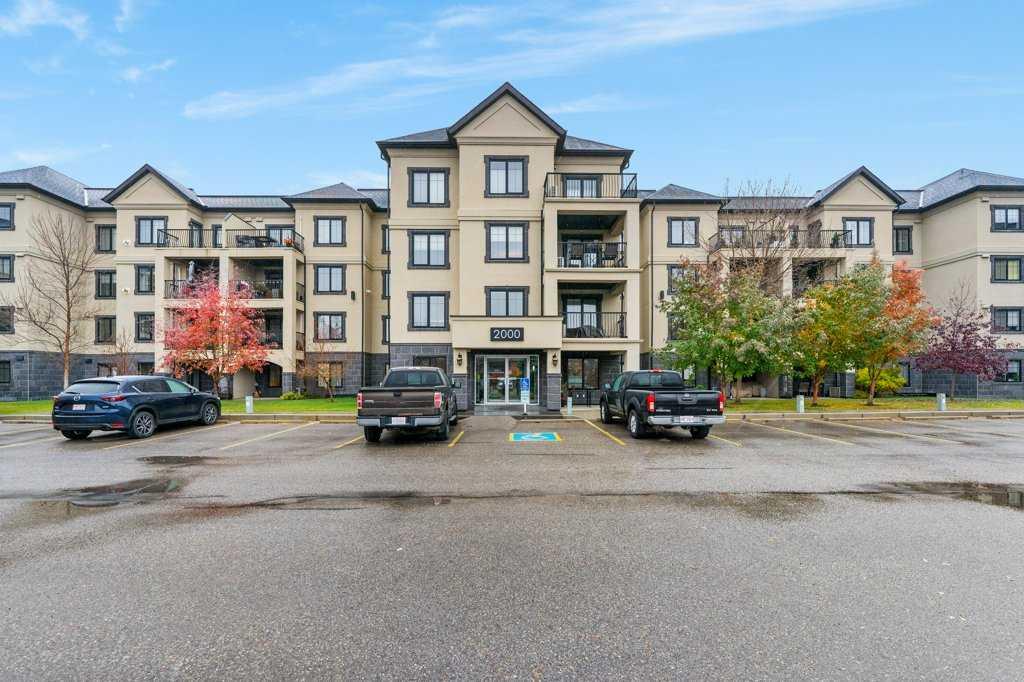 310 Mckenzie Towne Gate SE, #2404