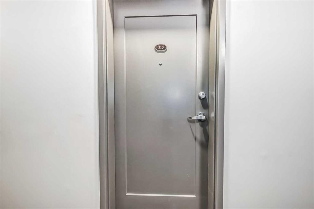 38 Quarry Gate SE, #310