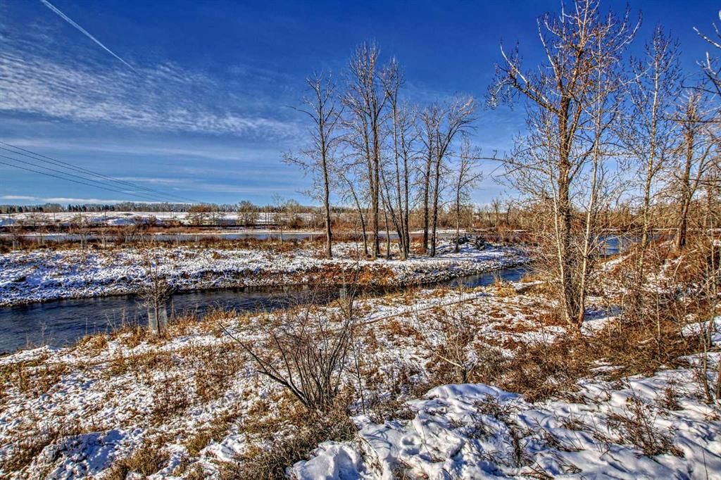 38 Quarry Gate SE, #310