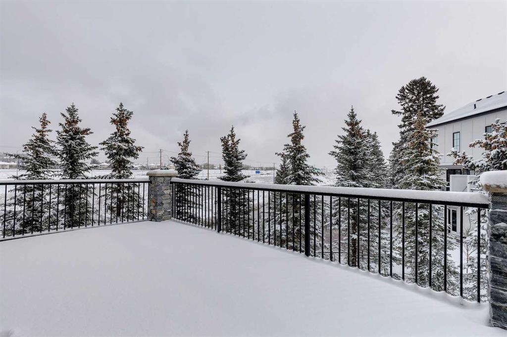 468 Discovery Place SW