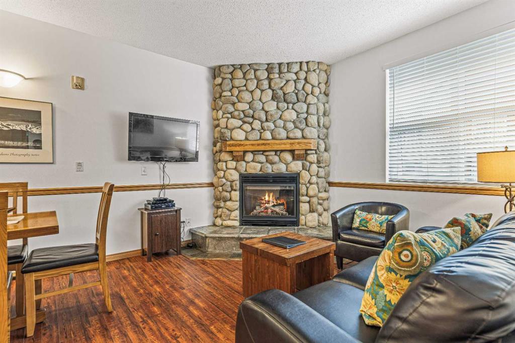 1151 Sidney Street, #208