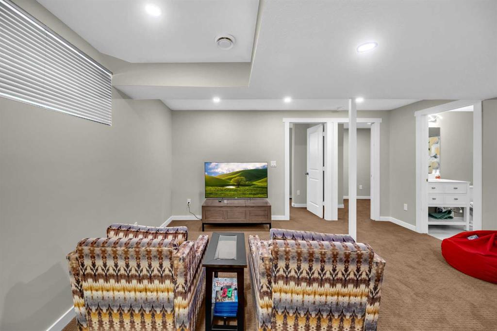 452 Tuscany Drive NW