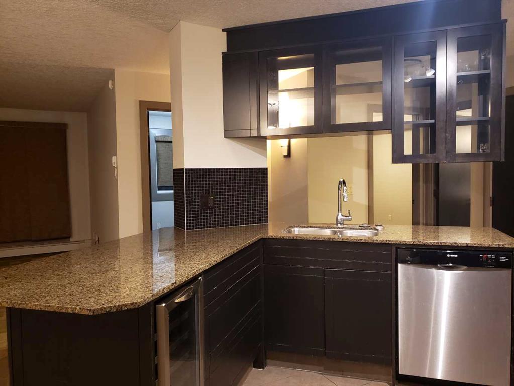 812 14 Avenue SW, #201