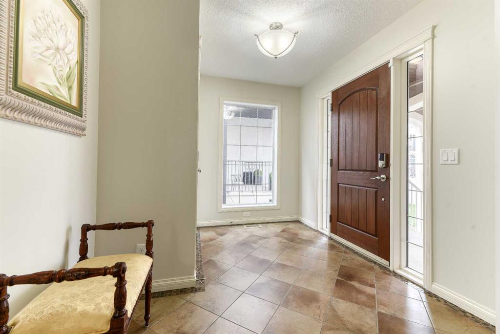 37 Mahogany Manor SE