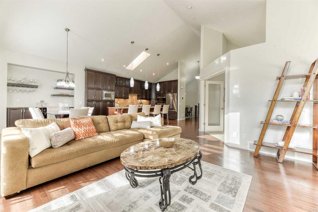 37 Mahogany Manor SE