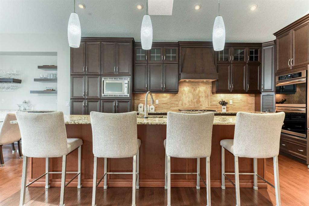 37 Mahogany Manor SE
