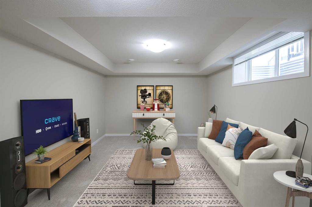 150 Marquis Common SE