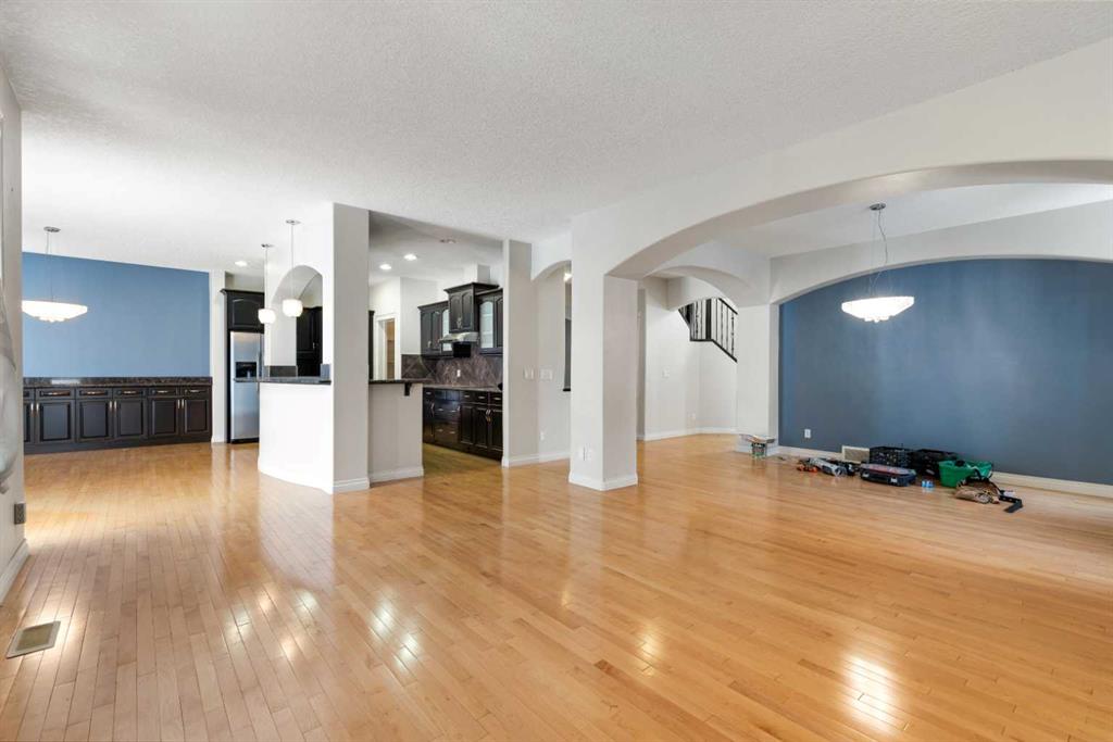34 Sherwood Court NW