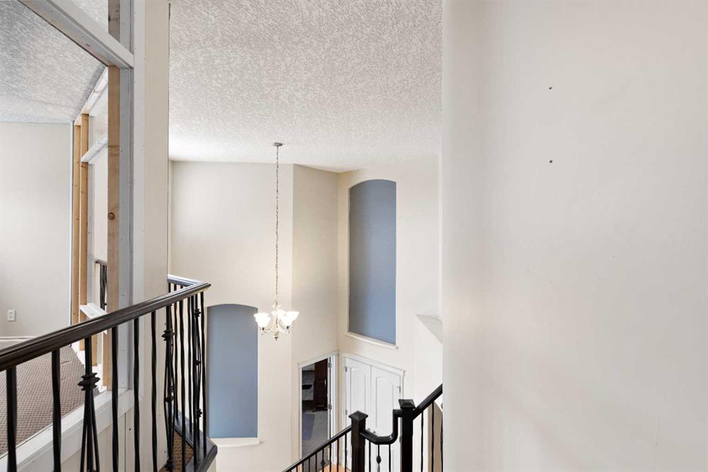 34 Sherwood Court NW