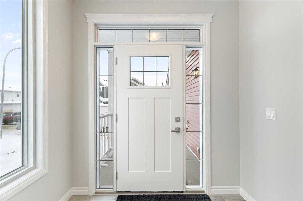 380 Rivercrest View
