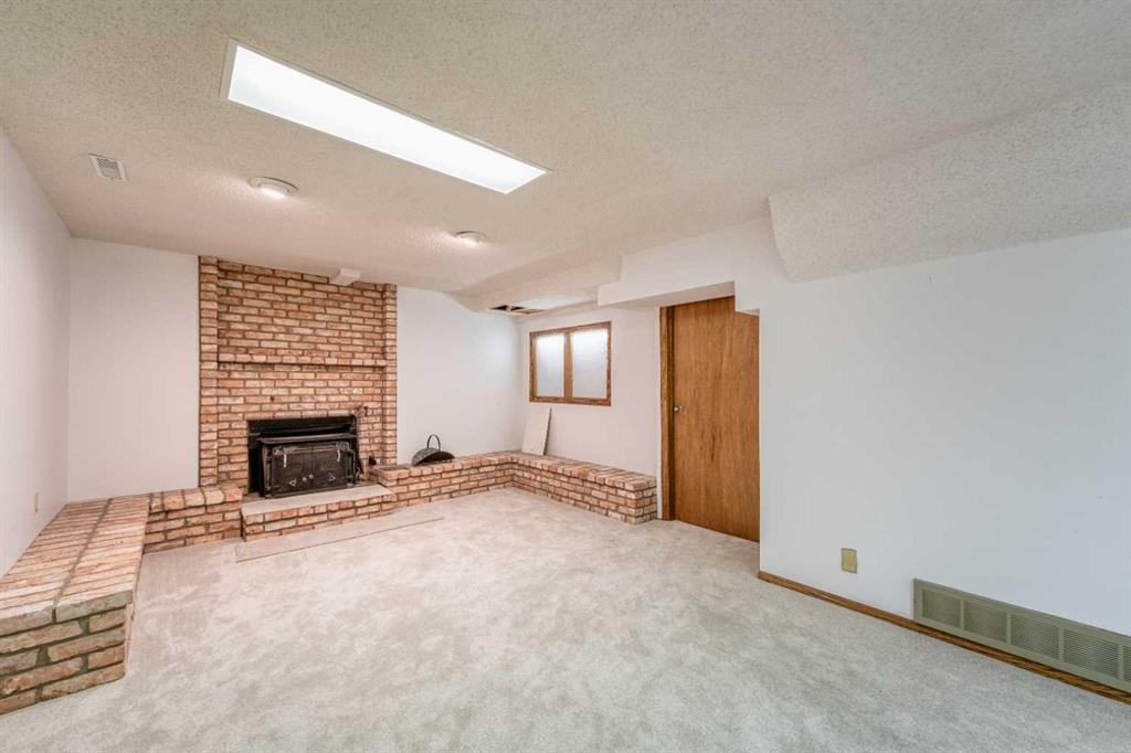72 Edgehill Crescent NW