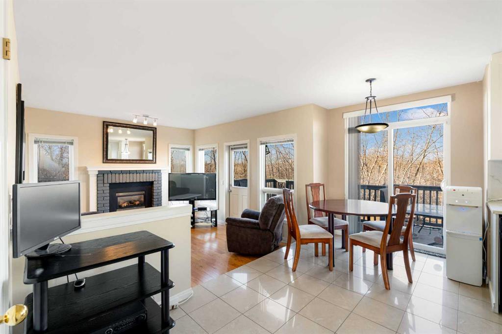 131 Riverside Way SE