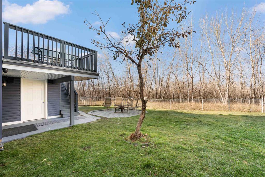 131 Riverside Way SE