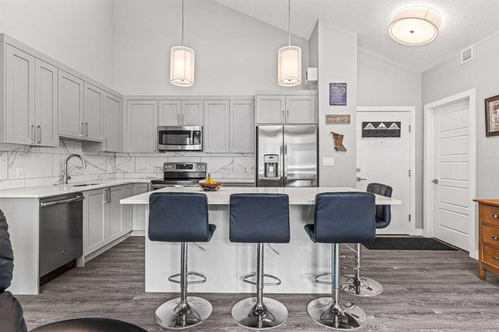 106 Stewart Creek Rise, #303