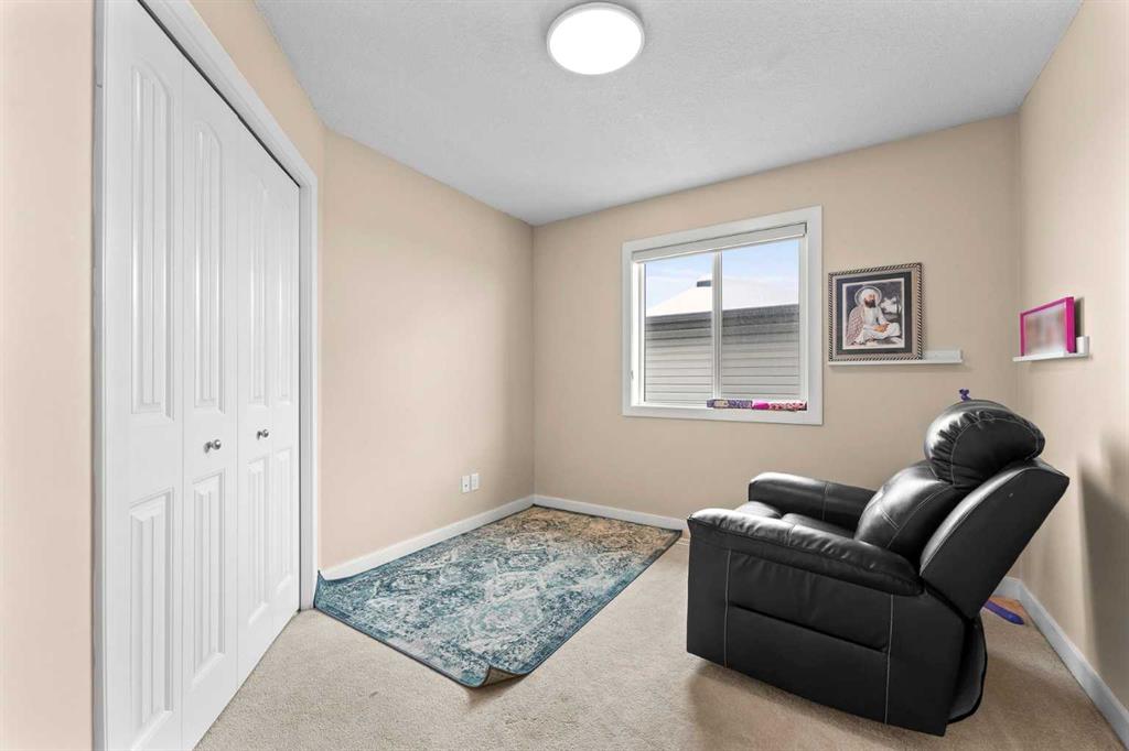 40 Saddlelake Gardens NE
