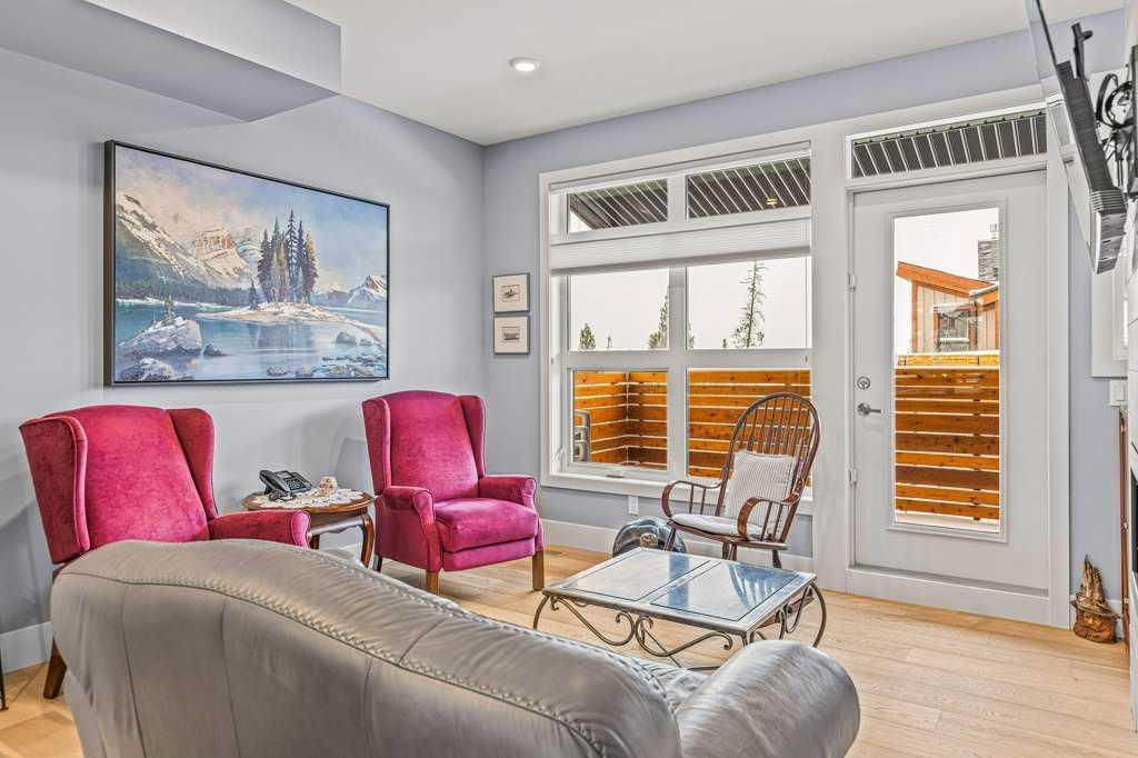 401 riva Place