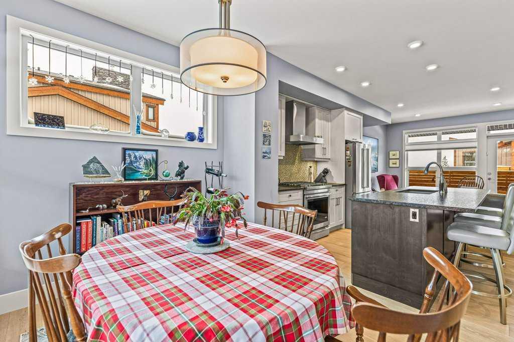 401 riva Place