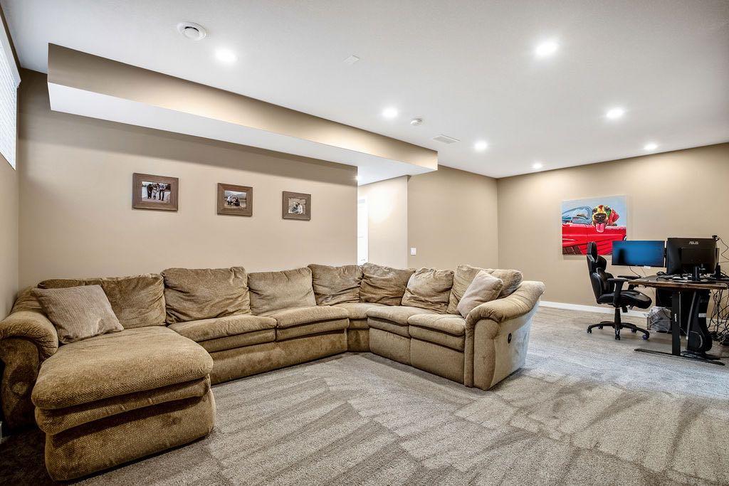 128 Sundown Way