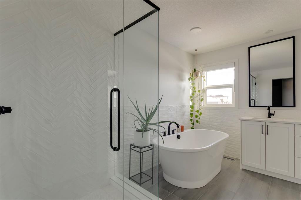 33 Cranbrook Manor SE