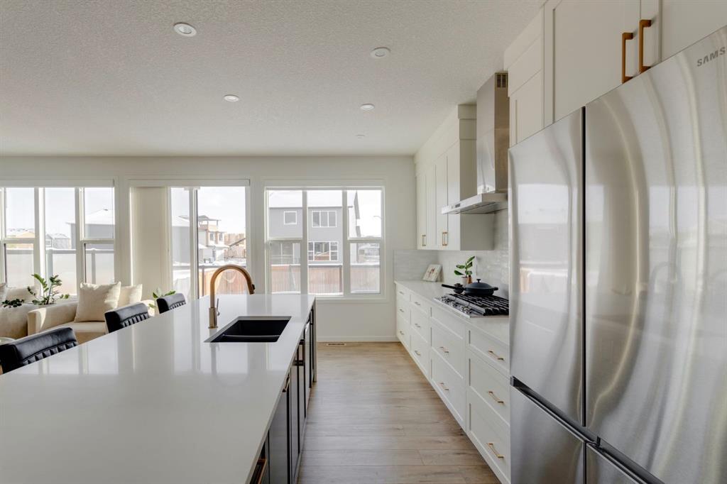 33 Cranbrook Manor SE