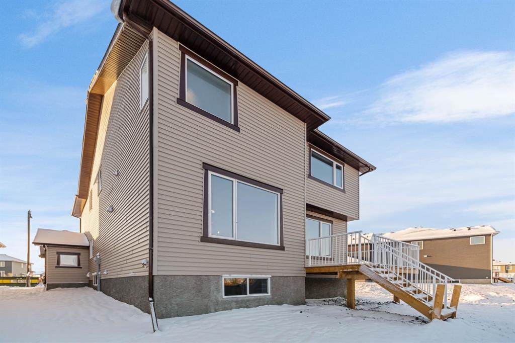 349 Dawson Circle