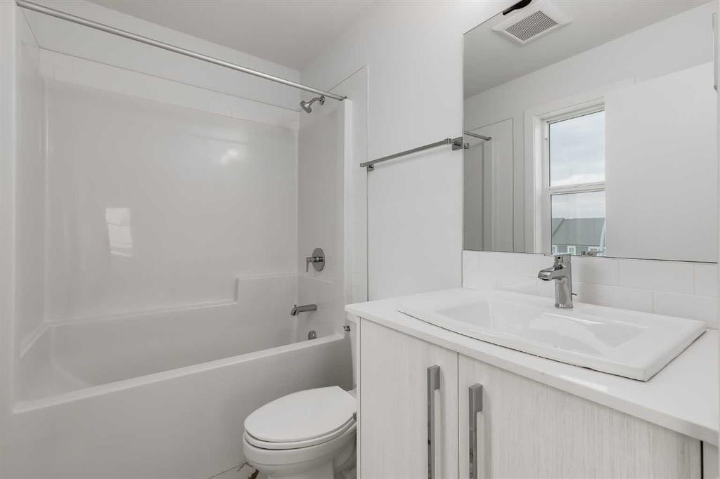 669 Savanna Boulevard NE, #313
