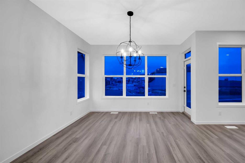 36 Magnolia Crescent SE