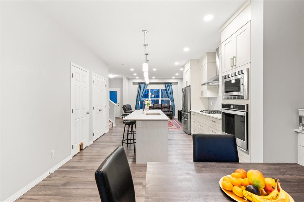 1065 Chinook Gate Heath SW
