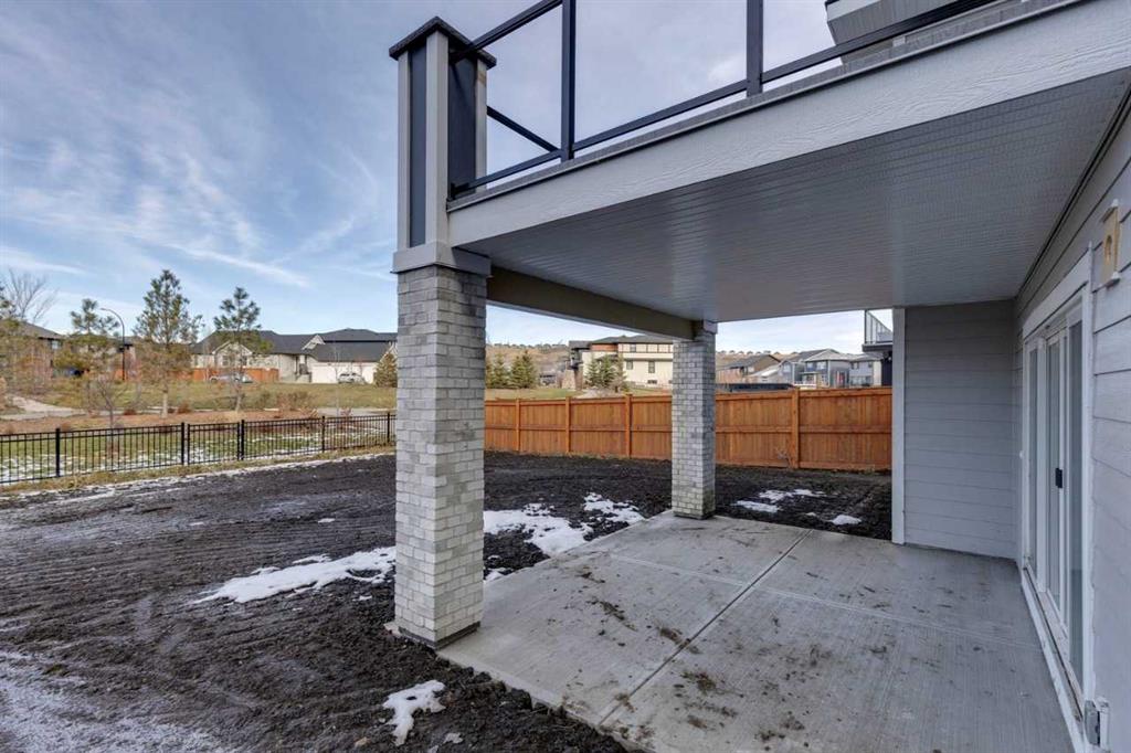 1160 Cranbrook Gardens SE