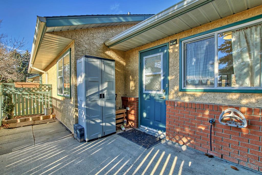 2825 Dovely Park SE
