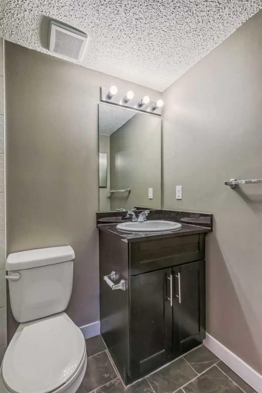 15 Saddlestone Way NE, #218