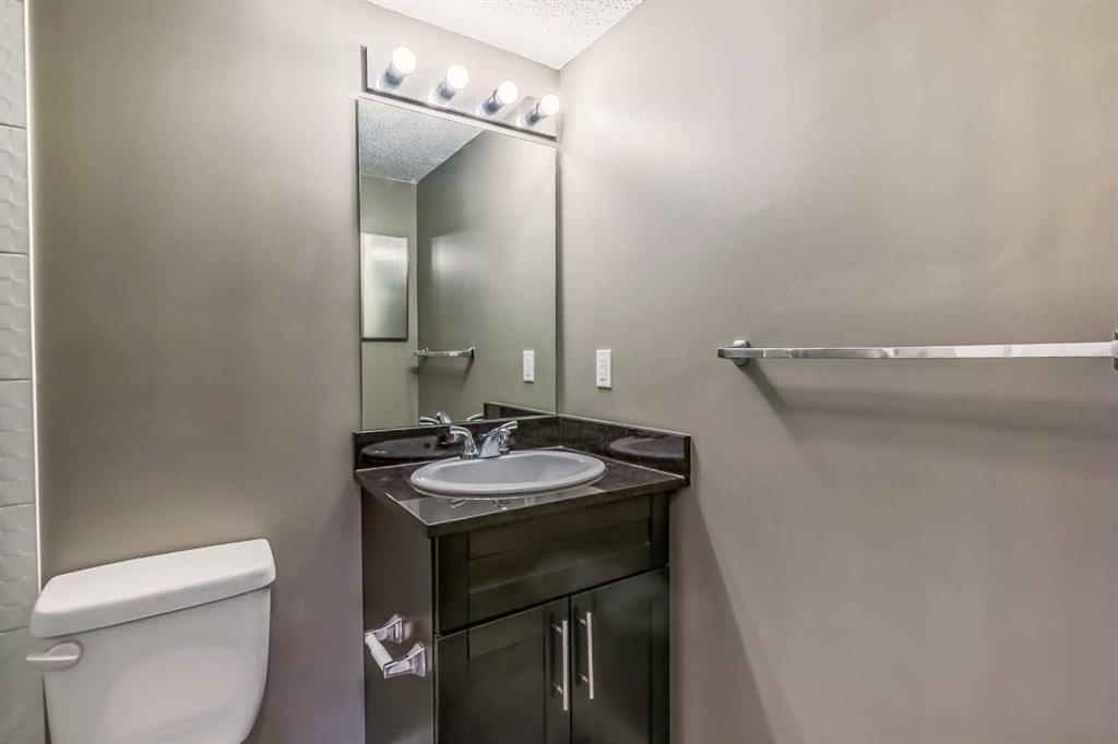 15 Saddlestone Way NE, #218
