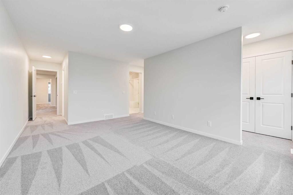 18 Magnolia Court SE