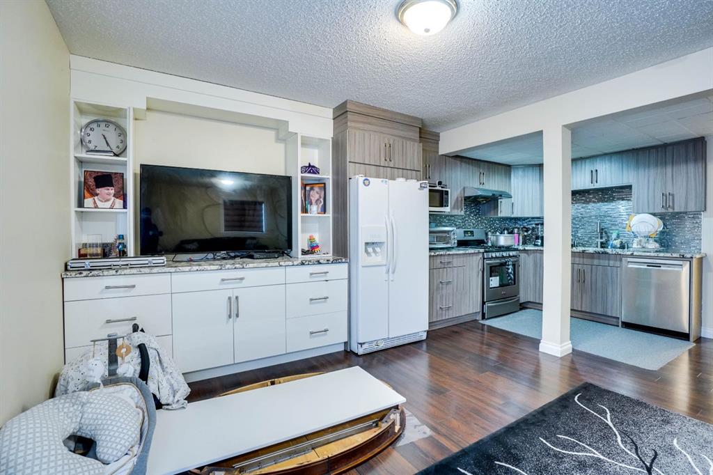 148 Martin Crossing Manor NE