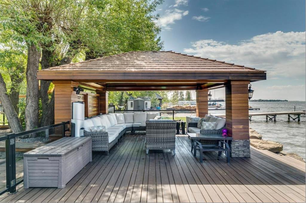 243 East chestermere Drive E
