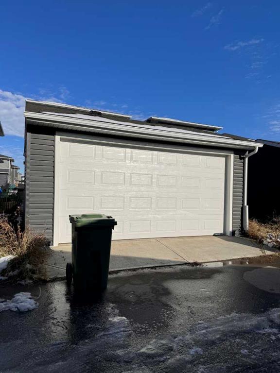 240 Chelsea Manor