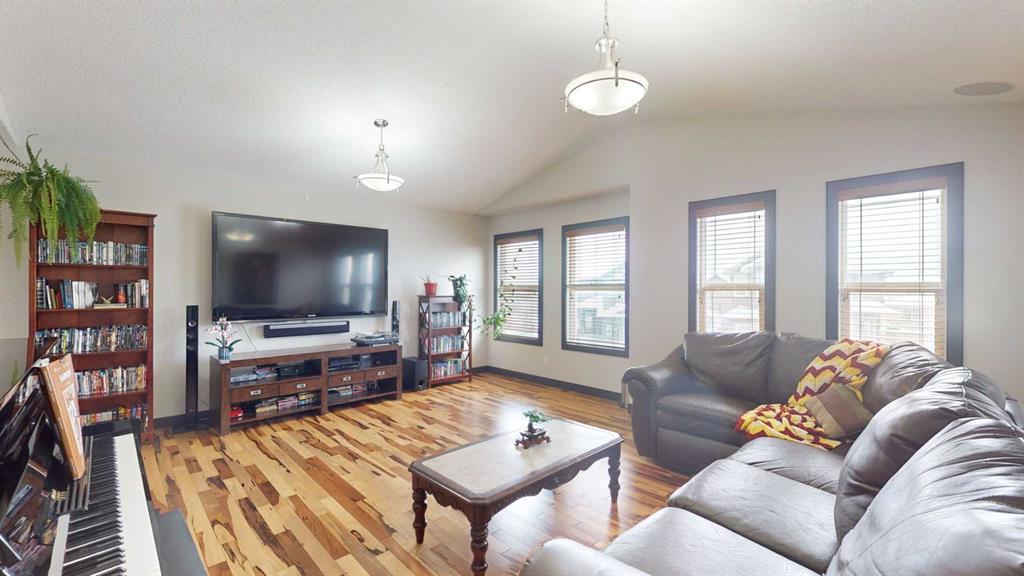 130 Ravenscroft Close SE