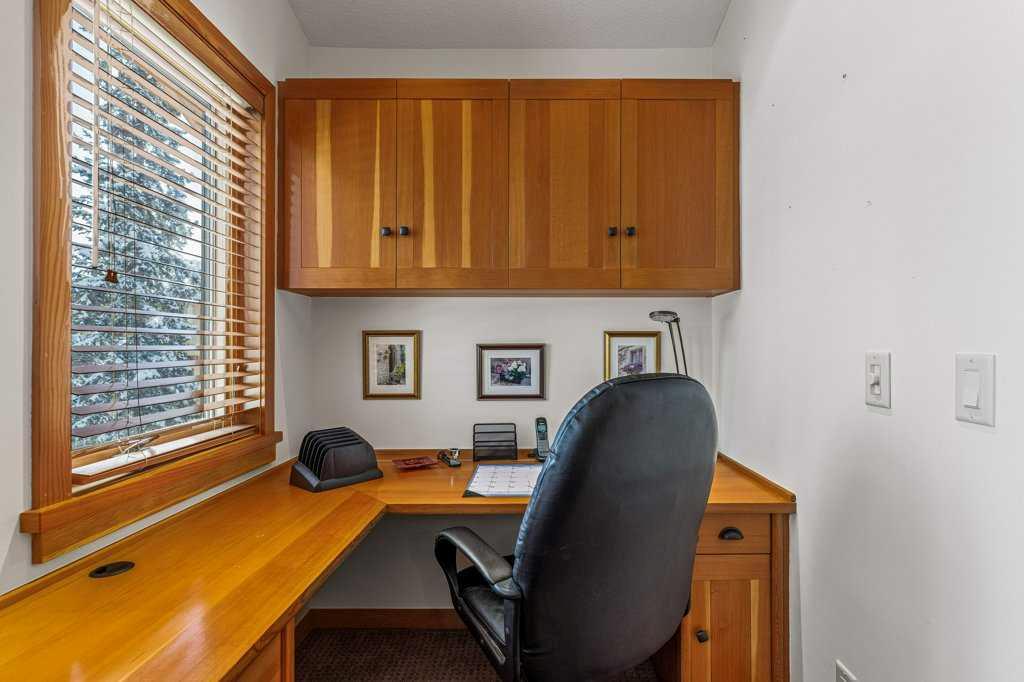 137 Wapiti Close, #340
