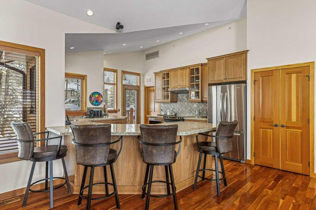 137 Wapiti Close, #340