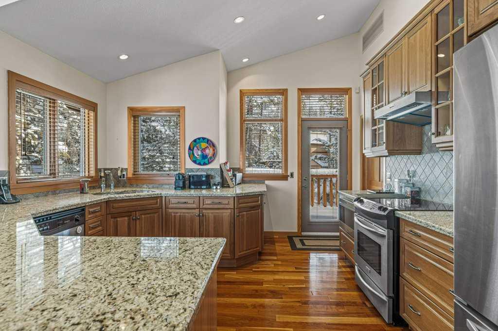 137 Wapiti Close, #340