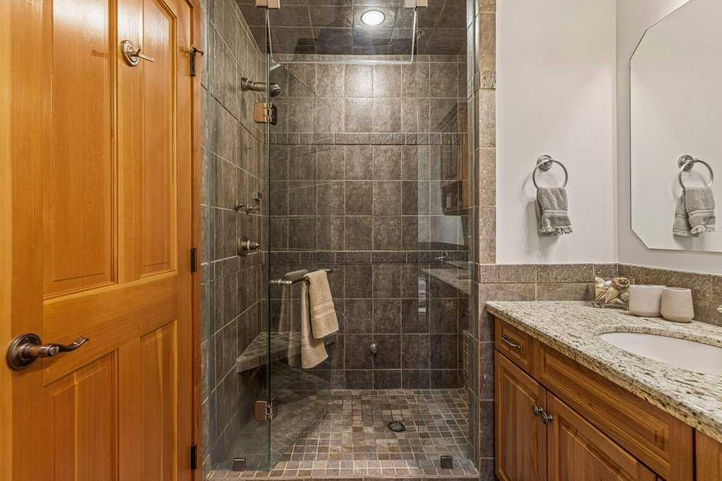 137 Wapiti Close, #340