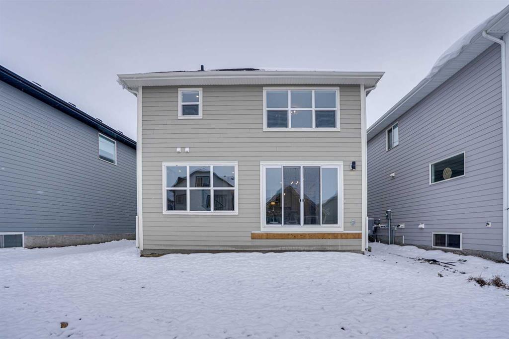 41 Magnolia Manor SE