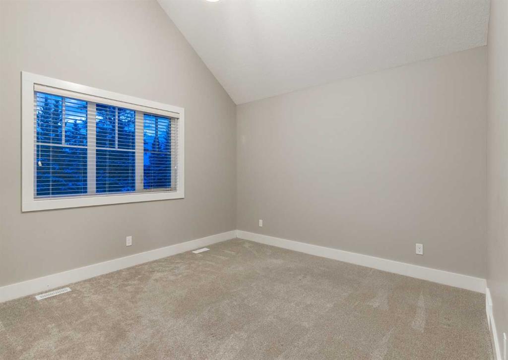 21 Trasimeno Crescent SW