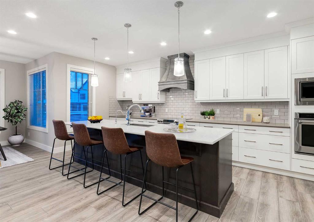21 Trasimeno Crescent SW
