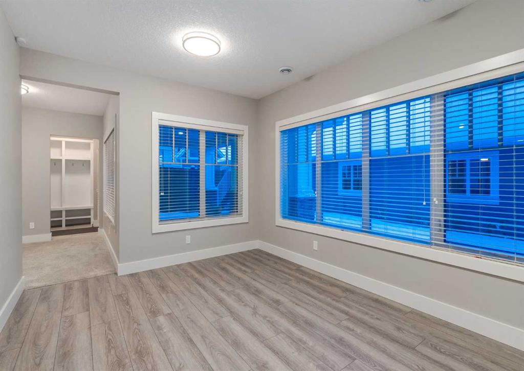 21 Trasimeno Crescent SW