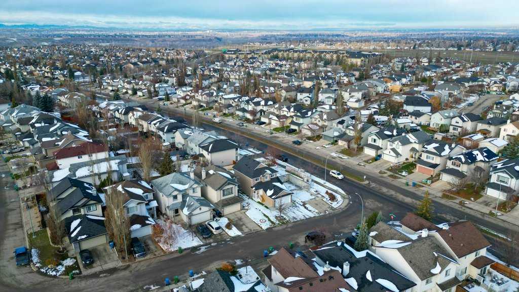 7 Cranfield Crescent SE