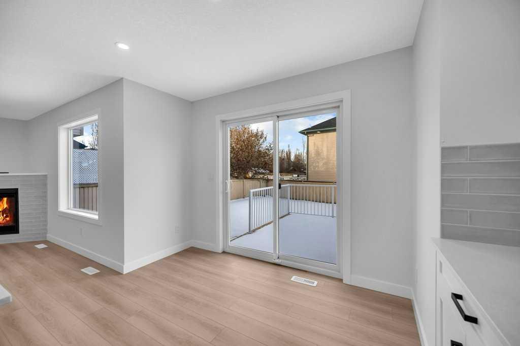 7 Cranfield Crescent SE